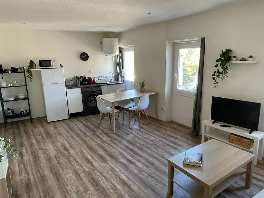 Apartment Grand Studio A 100M Des Plages Toulon
