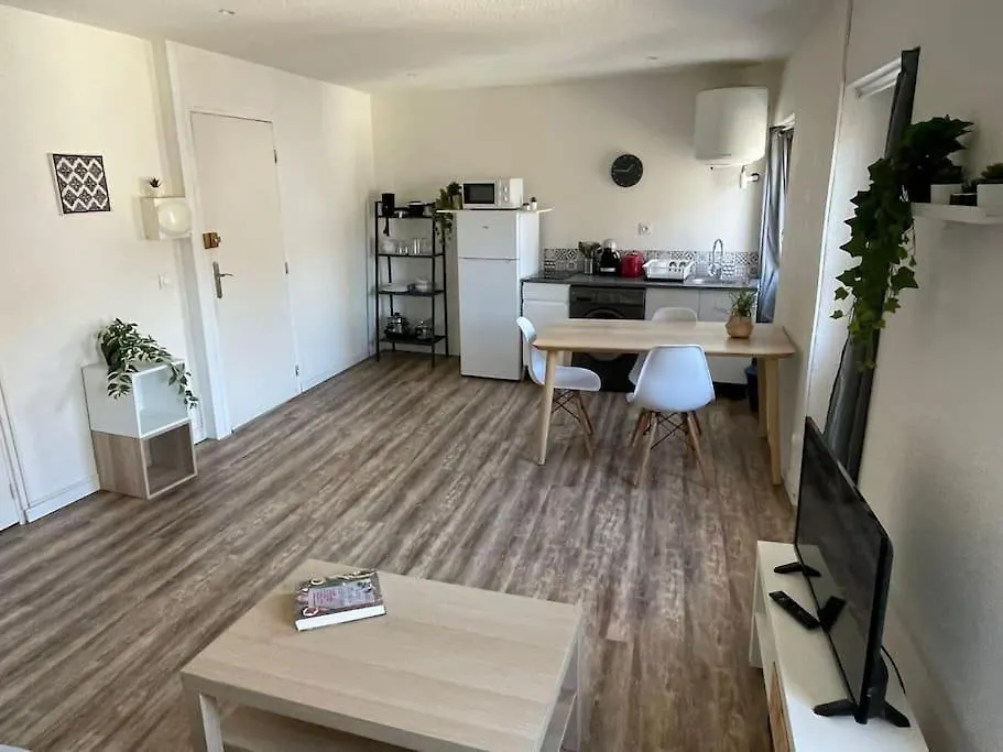Apartment Grand Studio A 100M Des Plages Toulon France